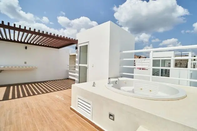 Exclusive Çatı Katı Süiti (Penthouse) (Jacuzzi)
