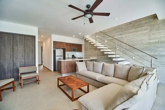 Çatı Katı Süiti (Penthouse)