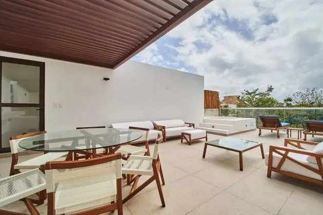 Çatı Katı Süiti (Penthouse)