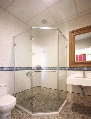 Comfort Tek Büyük Yataklı Oda, 1 Büyük (Queen) Boy Yatak