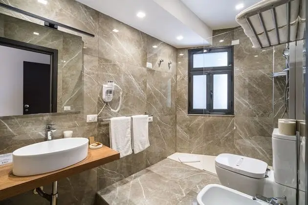 Superior Tek Büyük Yataklı Oda, Deniz Manzaralı