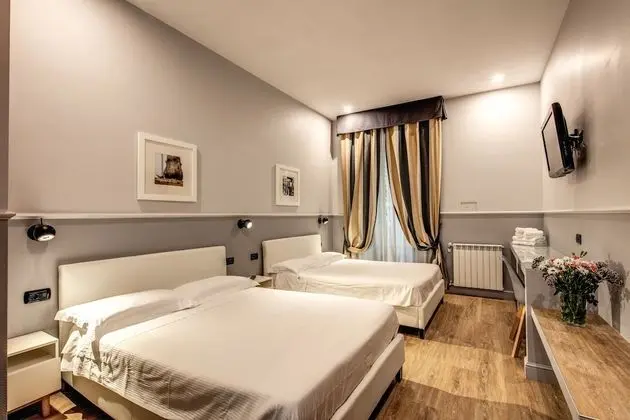 Tek Büyük veya İki Ayrı Yataklı Oda