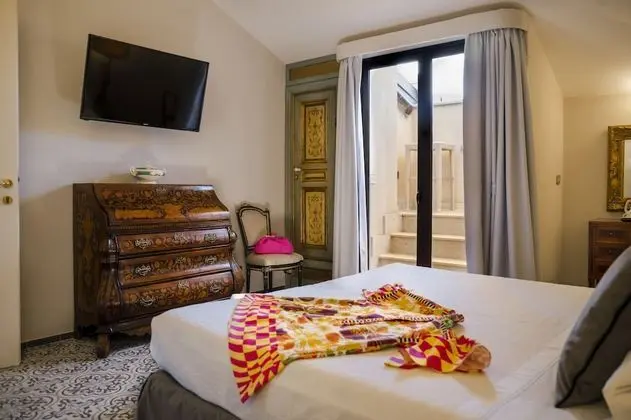 Superior Tek Büyük Yataklı Oda