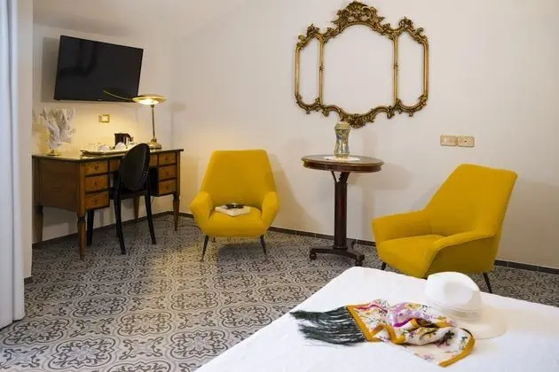 Superior Tek Büyük Yataklı Oda