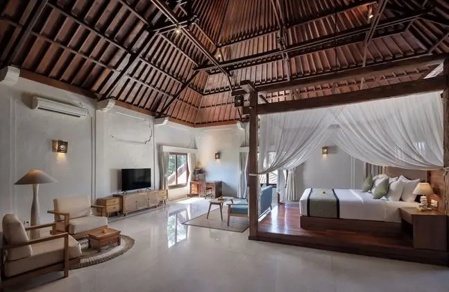 Premier Villa (with Daily Afternoon Tea)
