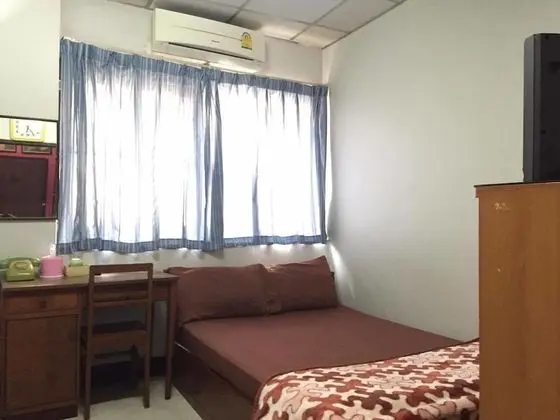 Standard Room, Fan