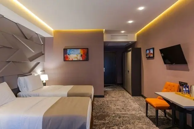 Deluxe İki Ayrı Yataklı Oda