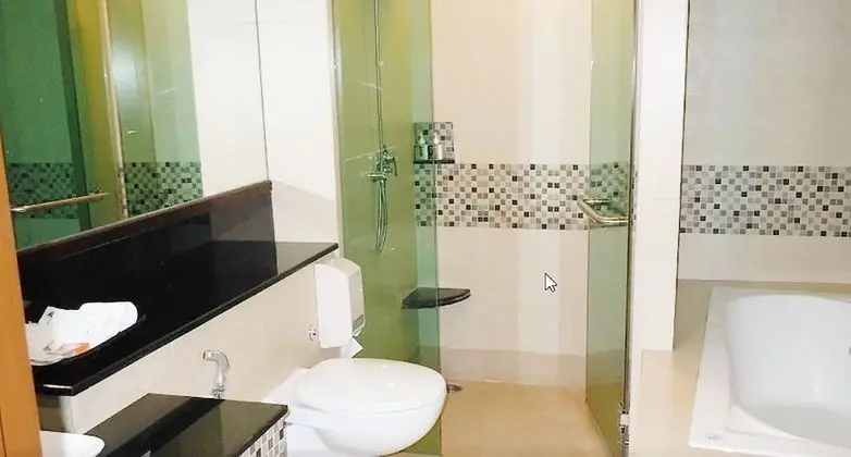 Basil Suite