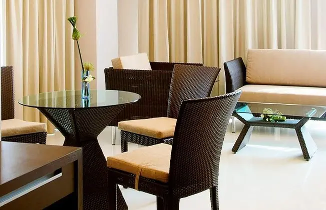 Suite at Pool