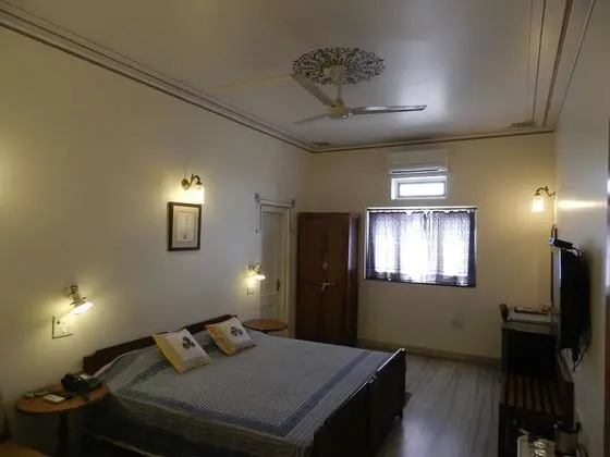Superior Tek Büyük veya İki Ayrı Yataklı Oda