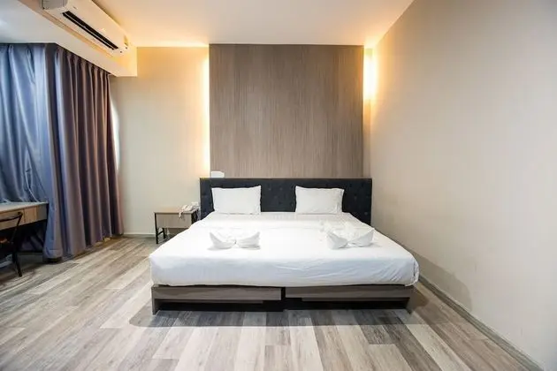 Superior King Room
