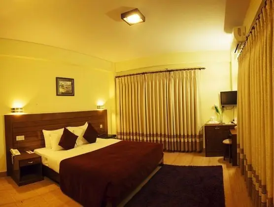 Deluxe Tek Büyük veya İki Ayrı Yataklı Oda, 1 Çift Kişilik Yatak, Veranda, Dağ Manzaralı