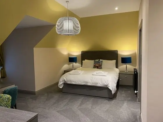 Deluxe Tek Büyük Yataklı Oda, Özel Banyo (Room 4 with Balcony)