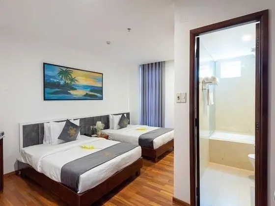 Deluxe Oda, 2 Çift Kişilik Yatak, Küvet, Şehir Manzaralı
