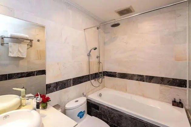 Deluxe Oda, 2 Çift Kişilik Yatak, Küvet, Şehir Manzaralı