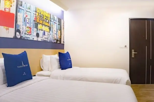 Superior Platform Twin Room, Walk in Closet