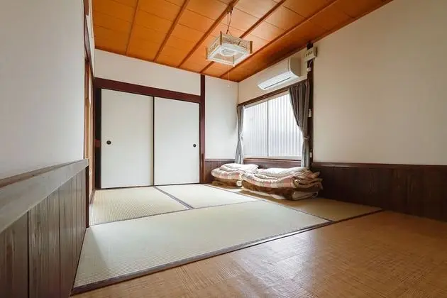 Traditional Ev, Sigara İçilmez (Private Vacation)