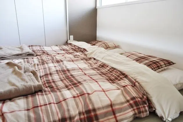 Apart Daire, Sigara İçilmez (6 Japanese Futons)
