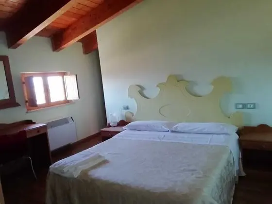 Tek Büyük veya İki Ayrı Yataklı Oda