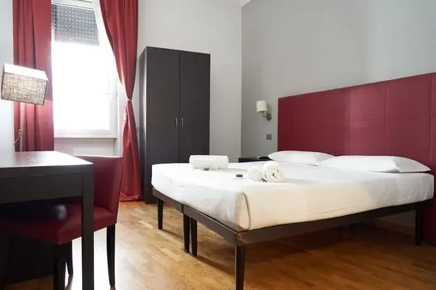 Deluxe Tek Büyük veya İki Ayrı Yataklı Oda