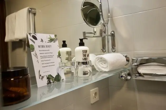 İki Ayrı Yataklı Oda, Özel Banyo