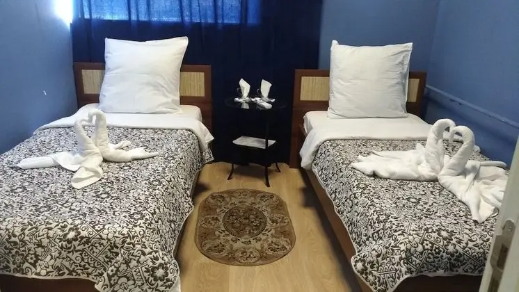 Economy İki Ayrı Yataklı Oda, Ortak Banyo