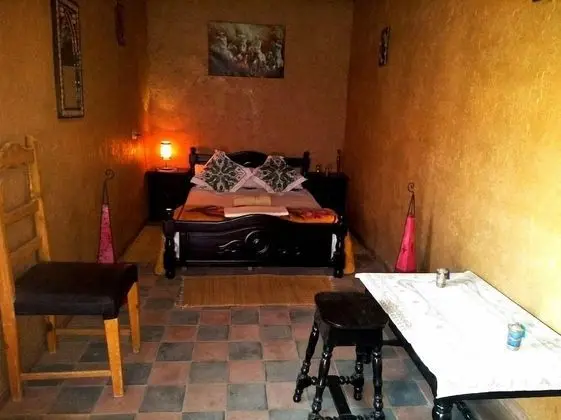 Tek Büyük Yataklı Oda