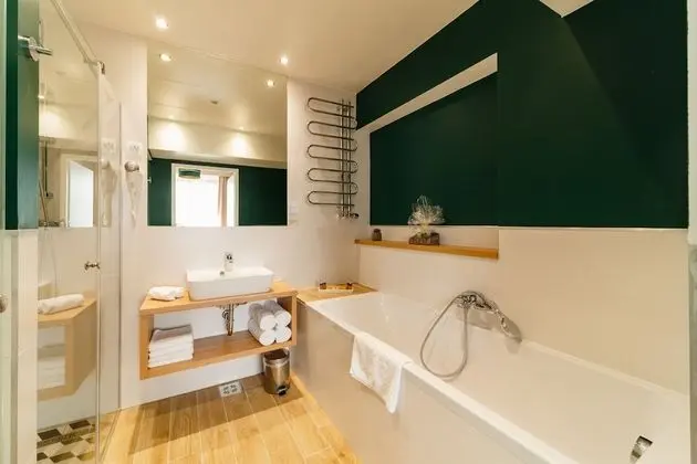 Junior Tek Büyük Yataklı Oda