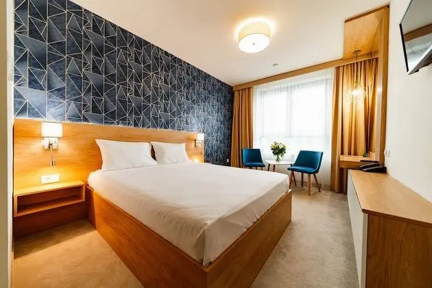 Superior Tek Büyük veya İki Ayrı Yataklı Oda