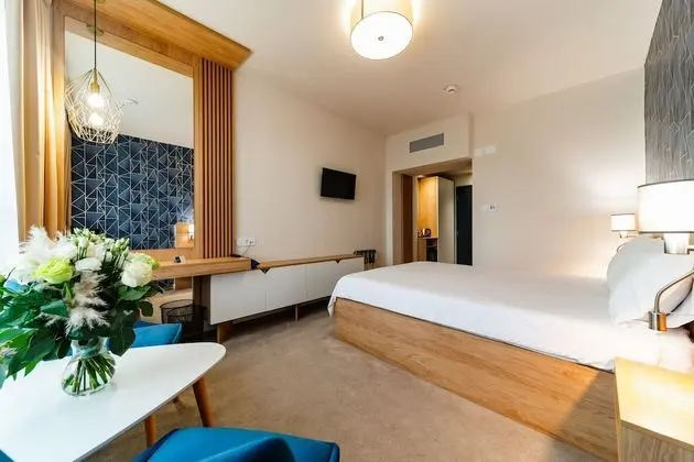 Superior Tek Büyük veya İki Ayrı Yataklı Oda