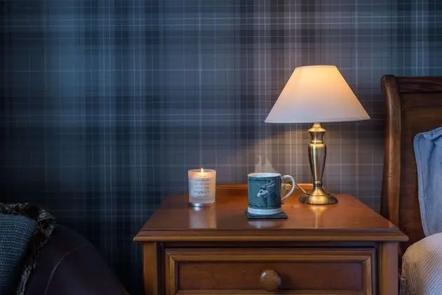 Tek Büyük Yataklı Oda (Tartan)