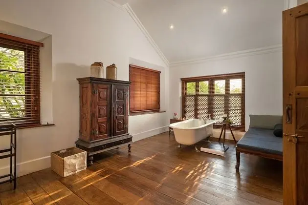 Premier Sea View Room