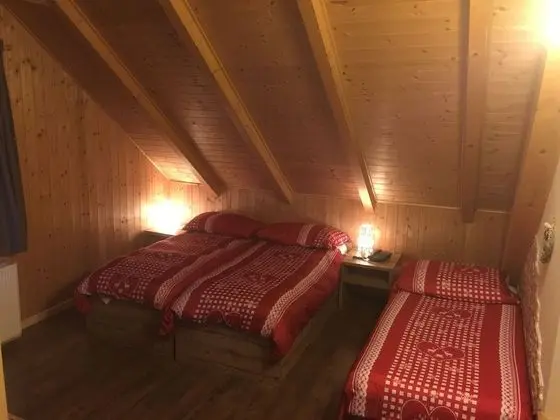 Comfort Tek Büyük veya İki Ayrı Yataklı Oda