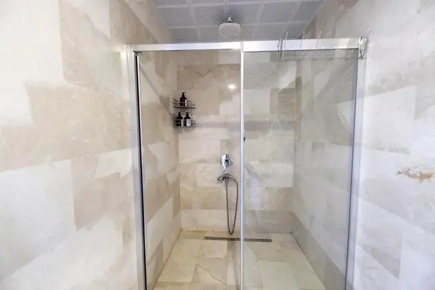 Balkonlu Superior Oda, Dağ veya Havuz Manzaralı, 2. Kat