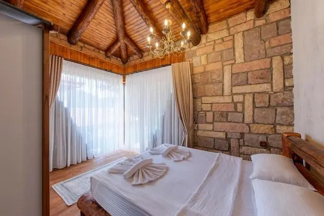 Villa - 3 Yatak Odalı, Dağ Manzaralı, Aileye Özel