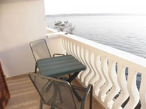 Apart Daire (Taša - 5 m from sea - A5(2+2))
