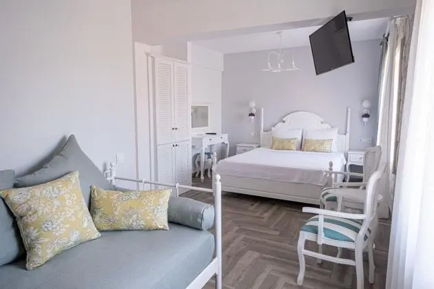Comfort Üç Kişilik Oda, Şehir Manzaralı