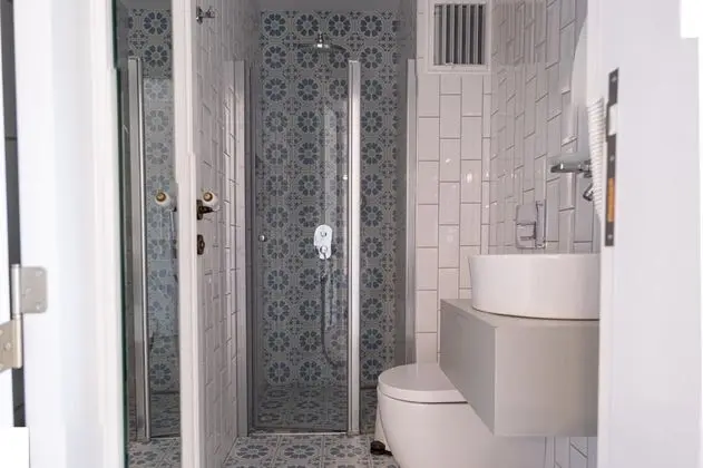 Comfort Üç Kişilik Oda, Şehir Manzaralı