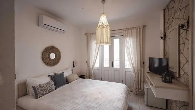 Deluxe Oda, Fransız Balkonlu