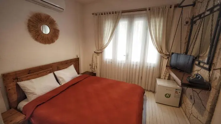 Deluxe Oda, Fransız Balkonlu