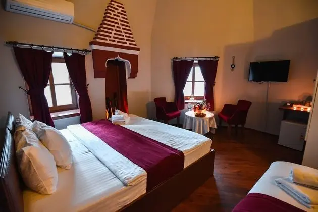 Standard Üç Kişilik Oda