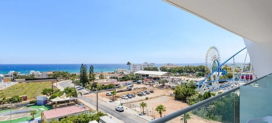 Superior Tek Büyük Yataklı Oda, Deniz Manzaralı