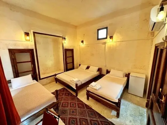 Dört Kişilik Oda, Bahçe Manzaralı, Bahçe Katı