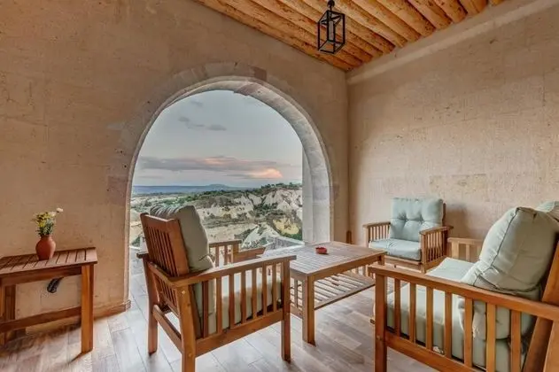 Suite Oda Balkonlu, Bahçe Manzaralı