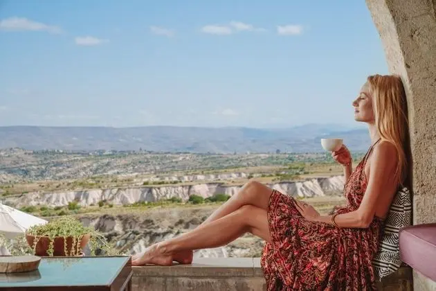 Suit with Terrace