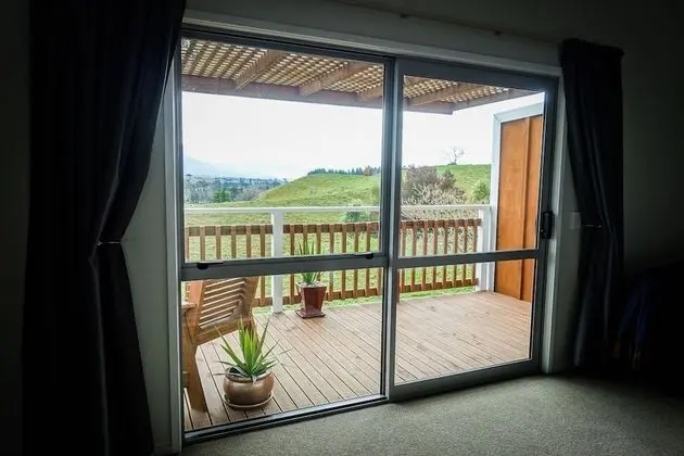 Stüdyo, Dağ Manzaralı