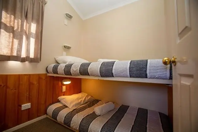 Standard Dağ Evi, 2 Yatak Odası, Sigara İçilmez, Küçük Mutfak (Standard Cabin)