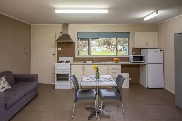 Standard Stüdyo, 1 Büyük (Queen) Boy Yatak, Sigara İçilmez, Mutfak (Studio Cabins)