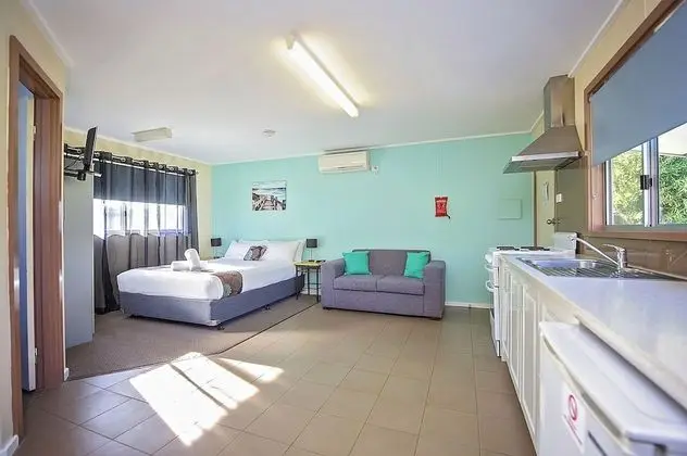 Standard Stüdyo, 1 Büyük (Queen) Boy Yatak, Sigara İçilmez, Mutfak (Studio Cabins)