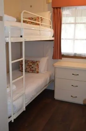 Standard Süit, 2 Yatak Odası, Sigara İçilmez, Mutfak (River Pioneer Cottage)
